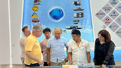 Luci Magnet Welcomes Russian Delegation for Enhanced Cooperation
