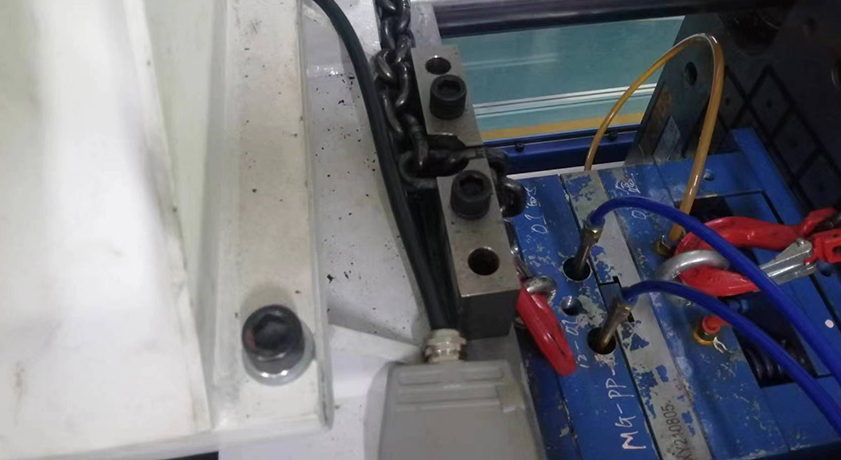 Magnetic Molds - Rapid Mold Change Systems