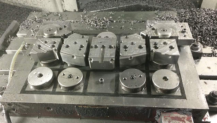 Electric Permanent Magnetic Chuck for Linear Guideway