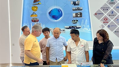 Luci Magnet Welcomes Russian Delegation for Enhanced Cooperation