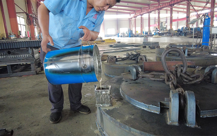 Lifting Magnets for Steel Rebar and Section Steel
