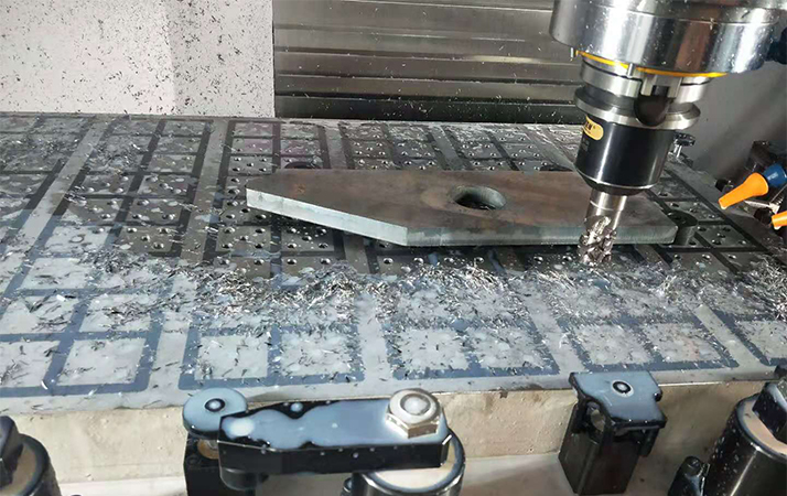 Electric Permanent Magnetic Chuck for Linear Guideway