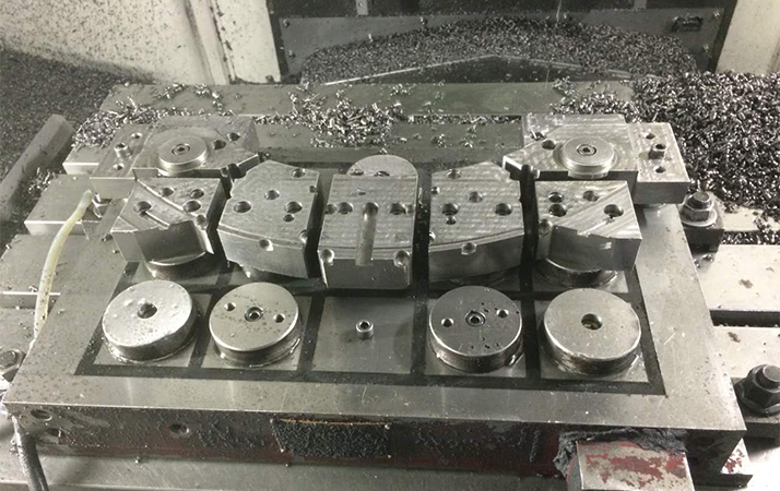 Electric Permanent Magnetic Chuck for Linear Guideway